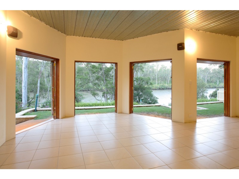 31 Wendouree Crescent, Westlake QLD 4074