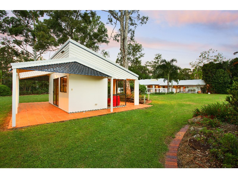 51 Lather Road, Bellbowrie QLD 4070