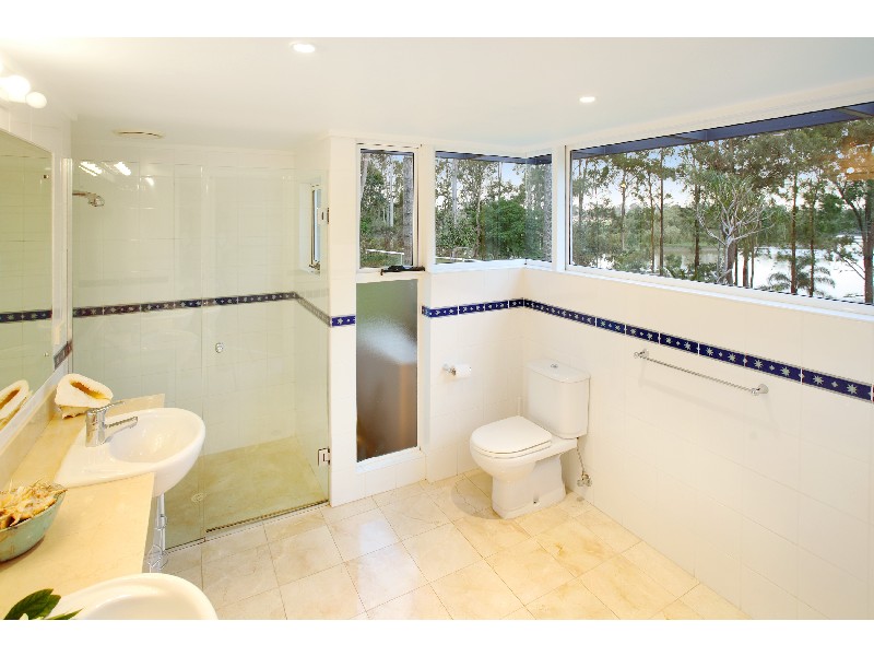 51 Lather Road, Bellbowrie QLD 4070