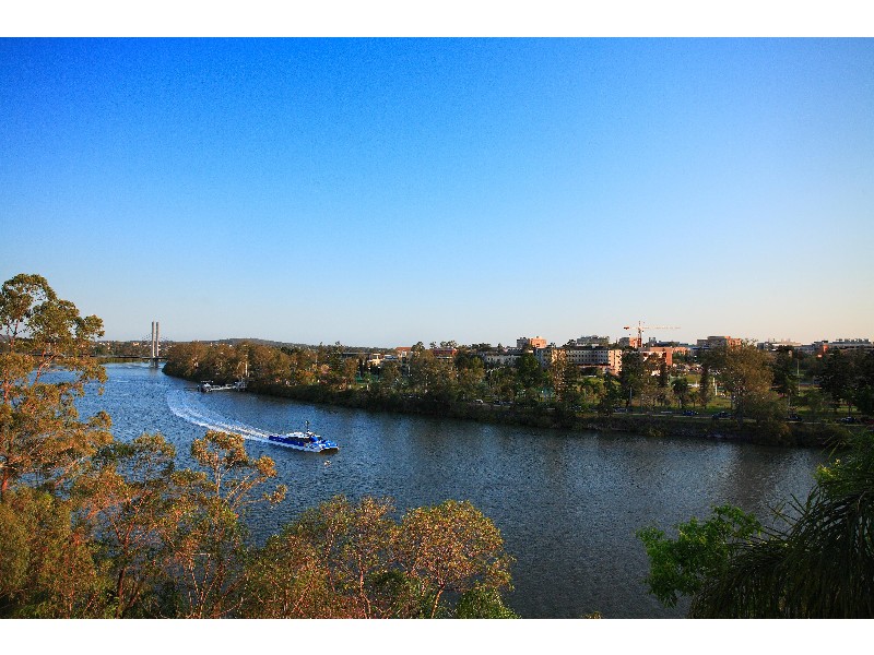 50 Dauphin Terrace, Highgate Hill QLD 4101