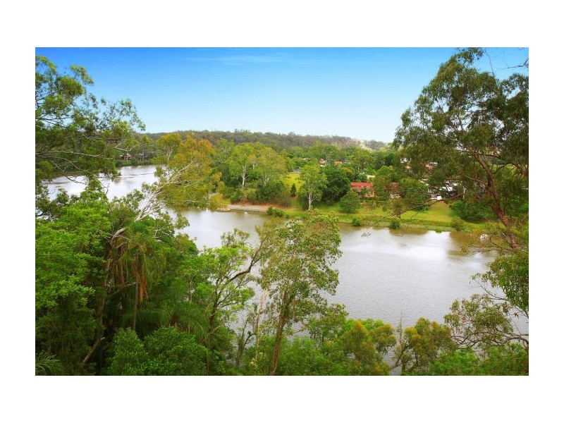 239 Dewar Terrace, Corinda QLD 4075