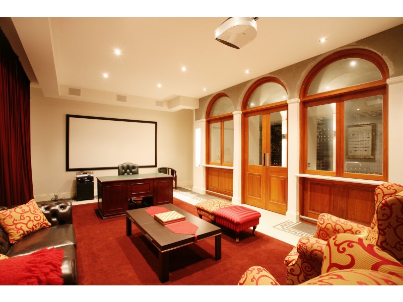 6 Ellis Street, Teneriffe QLD 4005