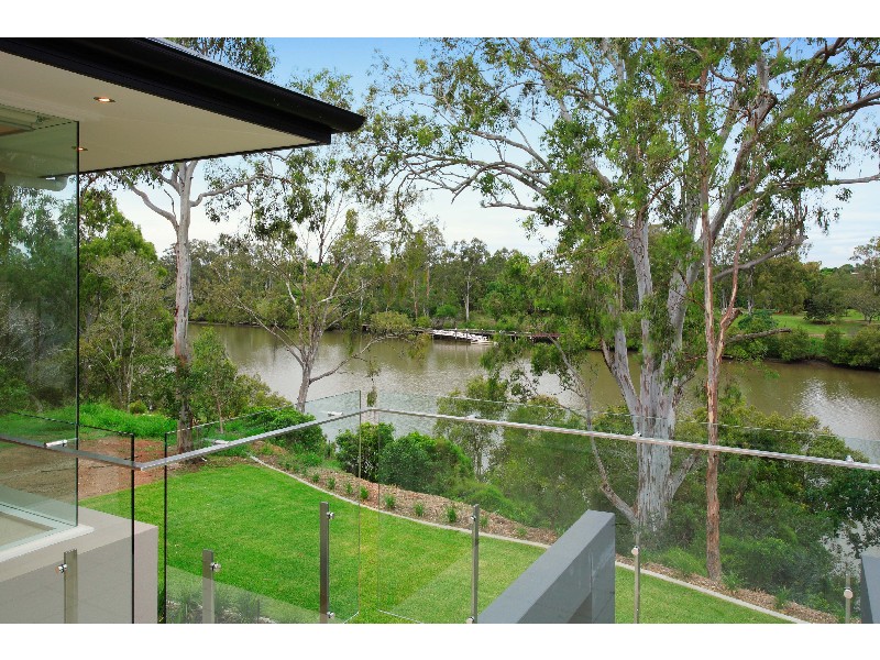 435 Brisbane Corso, Yeronga QLD 4104