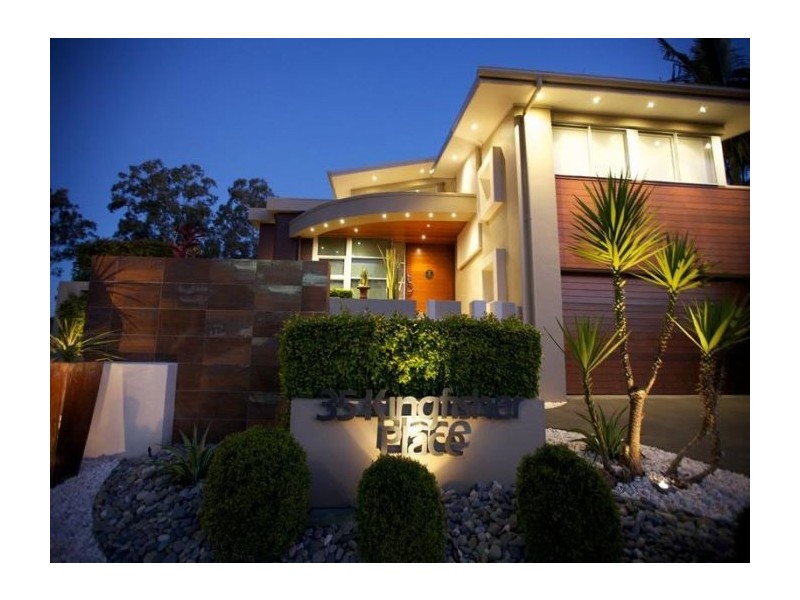 35 Kingfisher Place, Kenmore QLD 4069