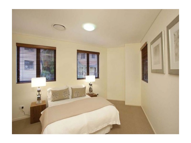 17 Julius Street, New Farm QLD 4005