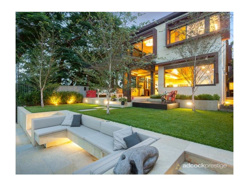 32 Hiron Street, St Lucia QLD 4067