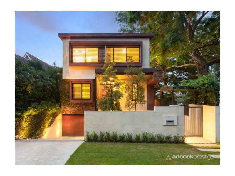 32 Hiron Street, St Lucia QLD 4067