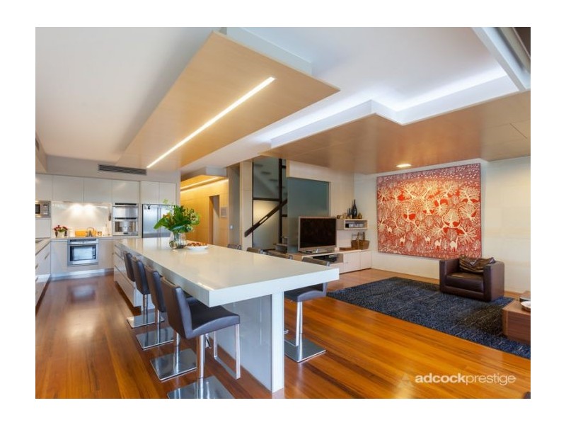 32 Hiron Street, St Lucia QLD 4067