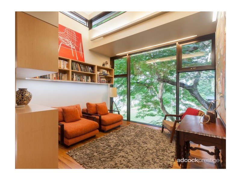 32 Hiron Street, St Lucia QLD 4067