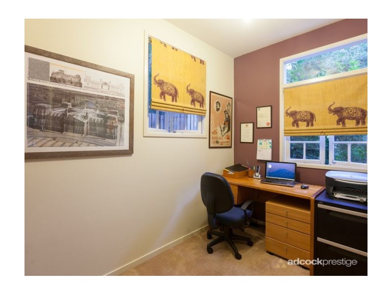 17 Orchard Terrace(Via Napier St), St Lucia QLD 4067