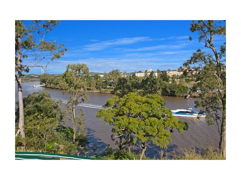 3 Fraser Terrace, Highgate Hill QLD 4101