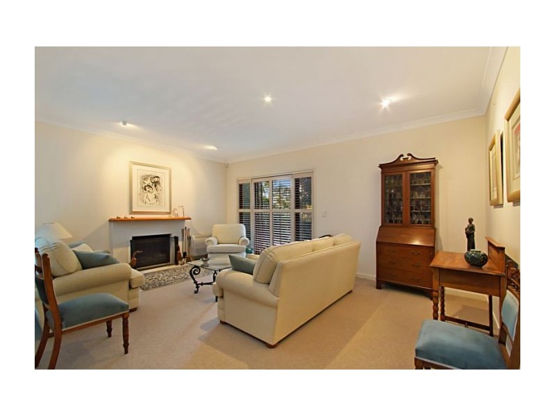 50 Baty Street, St Lucia QLD 4067