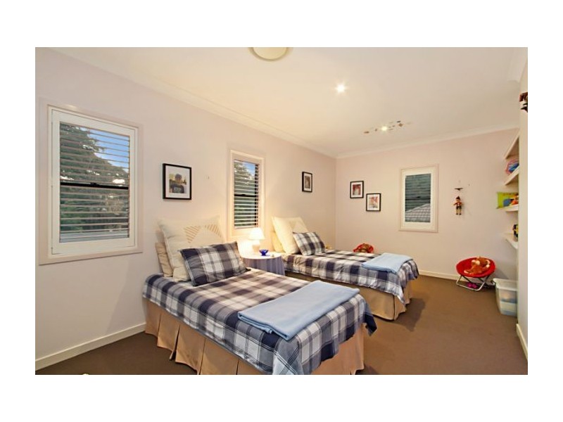 50 Baty Street, St Lucia QLD 4067