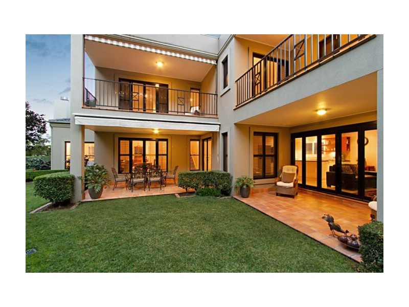 50 Baty Street, St Lucia QLD 4067