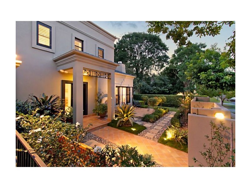 50 Baty Street, St Lucia QLD 4067