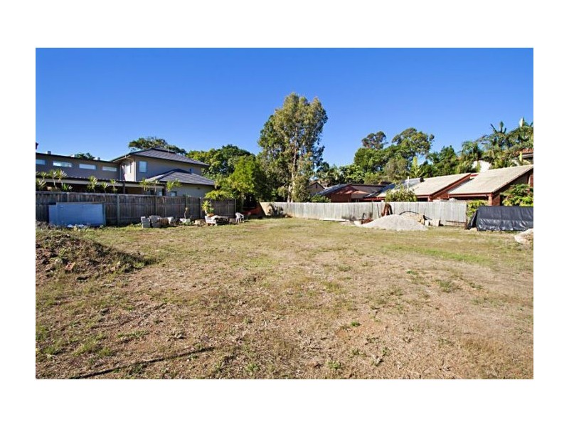 7a Castile Street, Indooroopilly QLD 4068