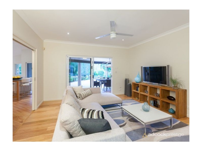 23 Wybelenna Street, Brookfield QLD 4069