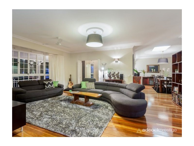 9/43a Goldieslie Road, Indooroopilly QLD 4068