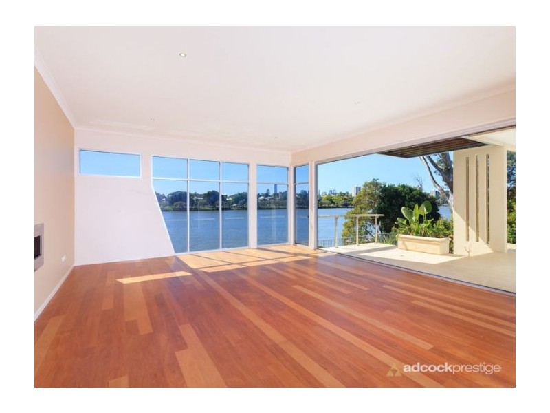 10-12 Hiron Street, St Lucia QLD 4067