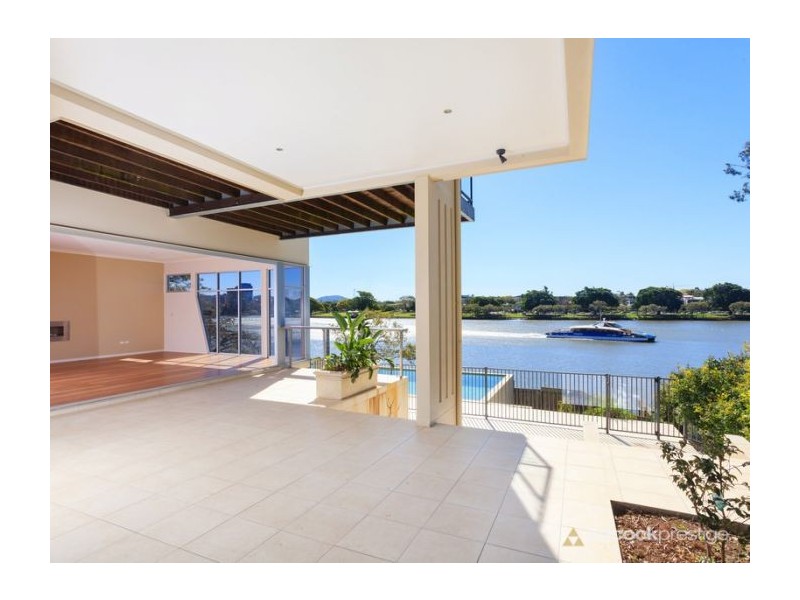 10-12 Hiron Street, St Lucia QLD 4067