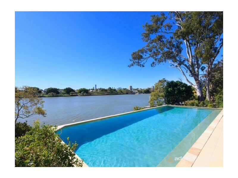 10-12 Hiron Street, St Lucia QLD 4067