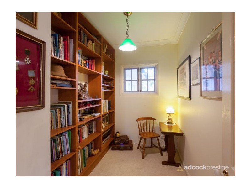 36 Twigg Street, Indooroopilly QLD 4068