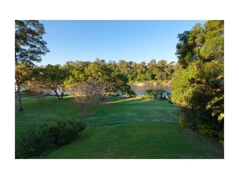 21 Mandalay Street, Fig Tree Pocket QLD 4069
