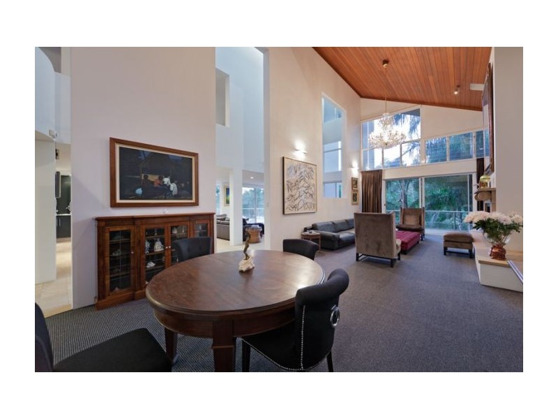 21 Mandalay Street, Fig Tree Pocket QLD 4069