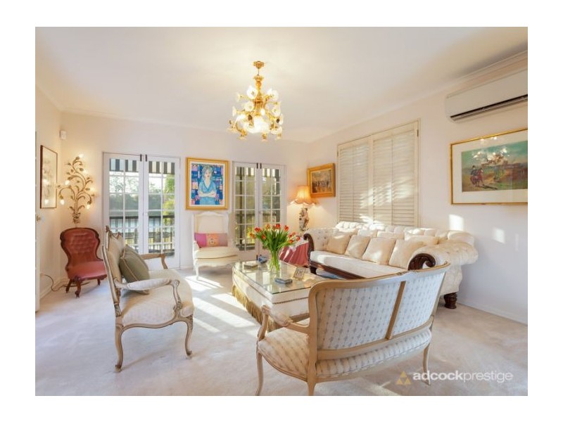 81 Longman Terrace, Chelmer QLD 4068