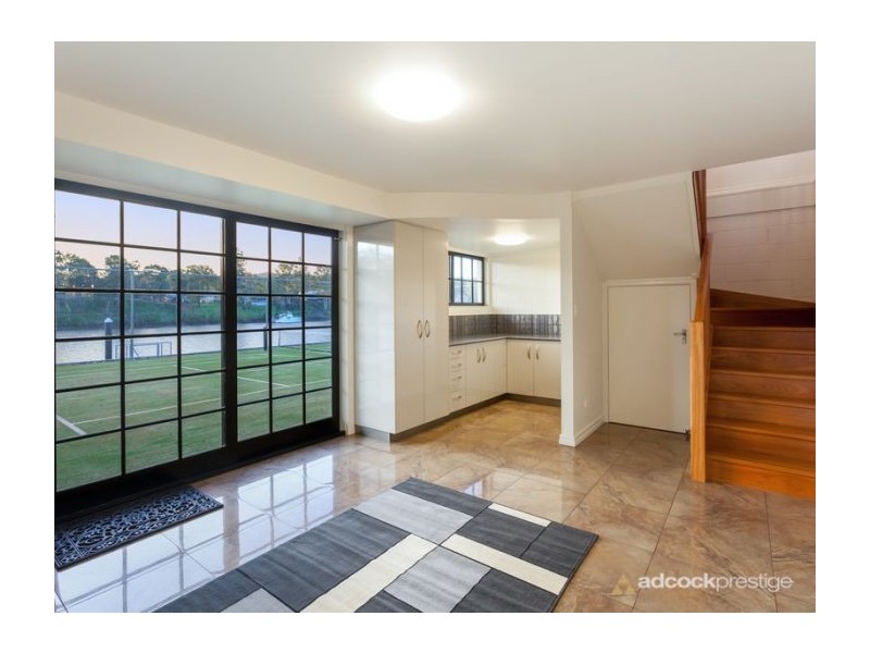 81 Longman Terrace, Chelmer QLD 4068