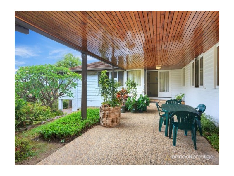 16 Mavis Street, St Lucia QLD 4067