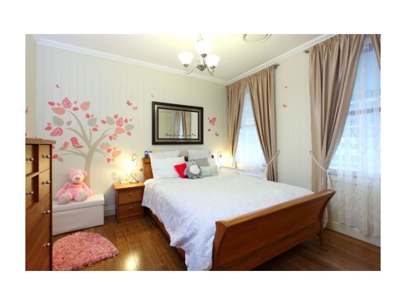 12 Golding Street, Toowong QLD 4066