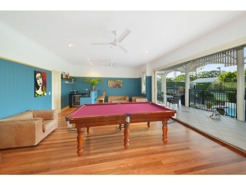 18 Kew Street, Indooroopilly QLD 4068