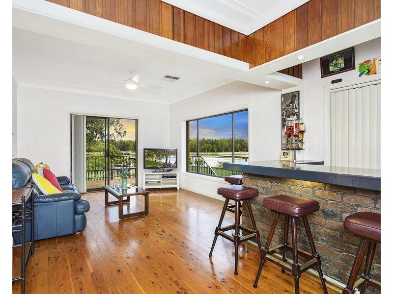 102 Lancaster Avenue, Melrose Park NSW 2114