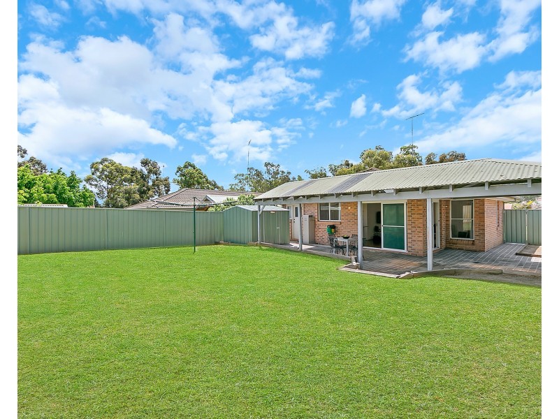 43 Woldhuis Street, Quakers Hill NSW 2763