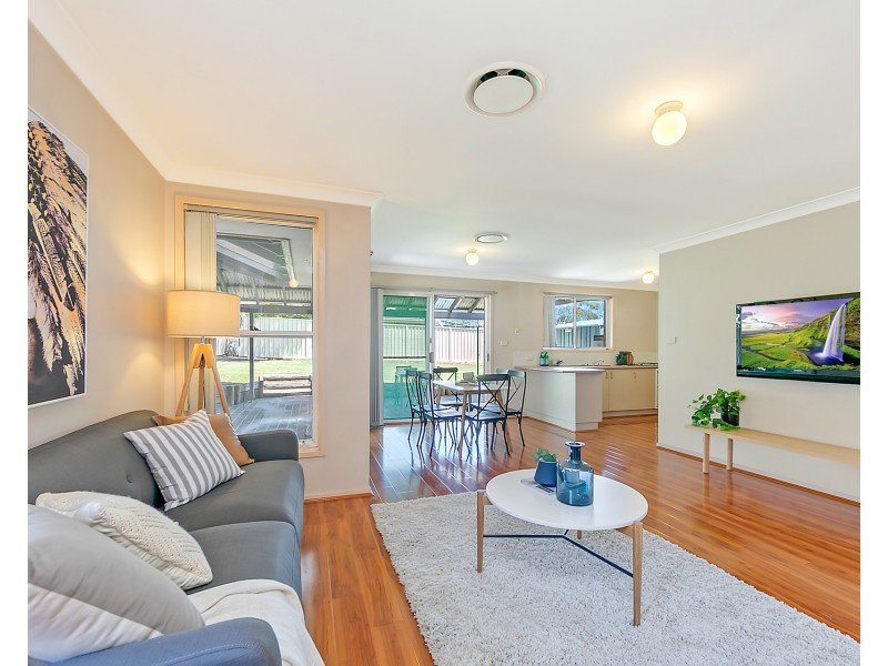 43 Woldhuis Street, Quakers Hill NSW 2763