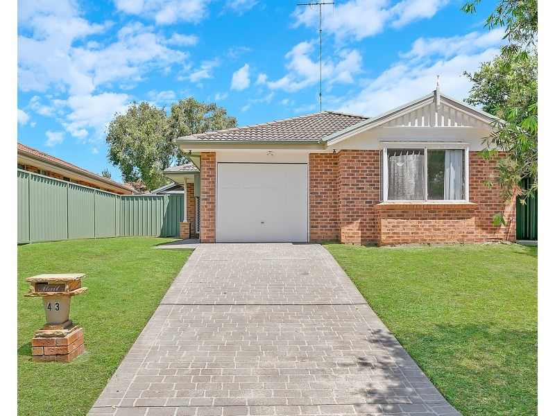 43 Woldhuis Street, Quakers Hill NSW 2763