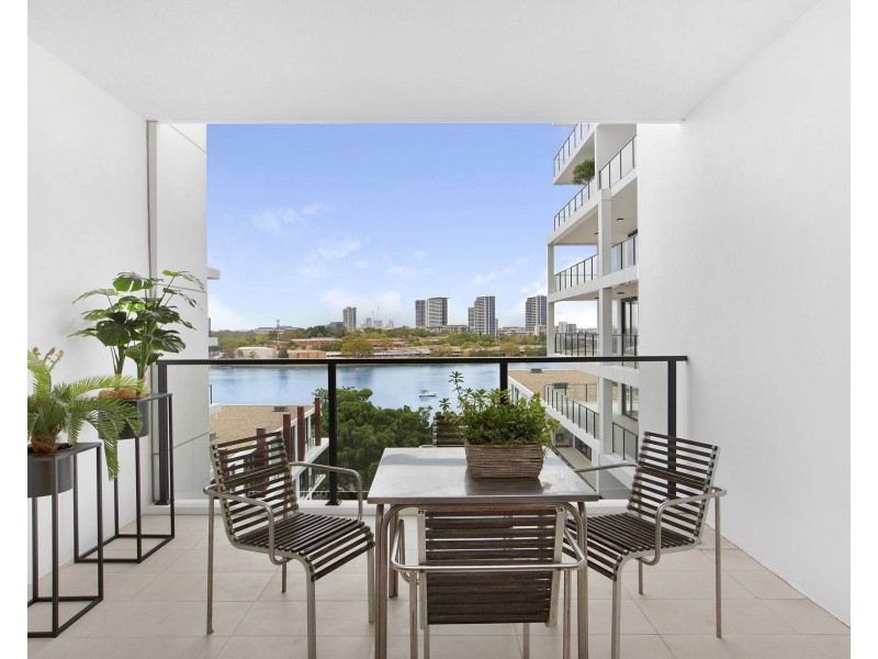 B8.02/6-10 Nancarrow Avenue, Meadowbank NSW 2114