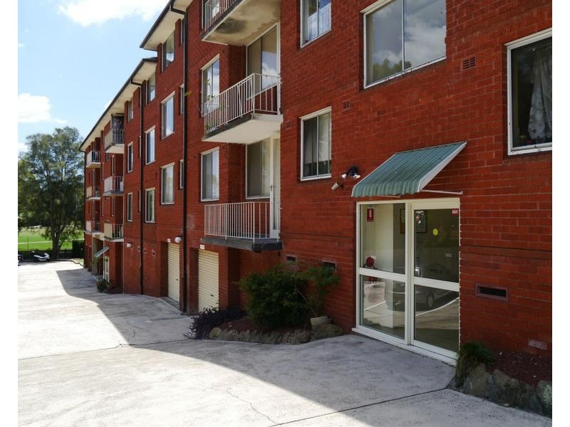 16/38 Meadow Crescent, Meadowbank NSW 2114