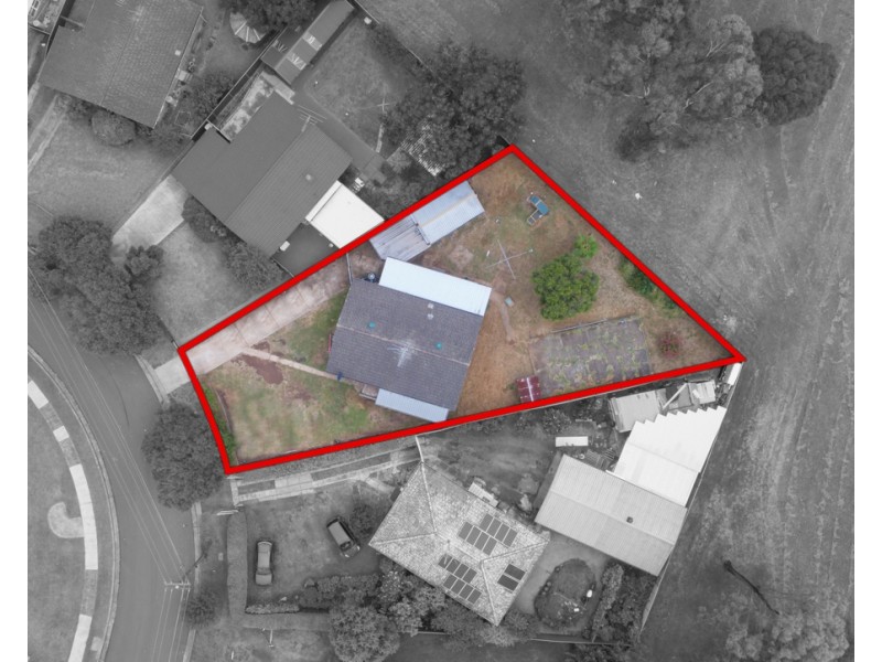 26 Nauru Crescent, Lethbridge Park NSW 2770