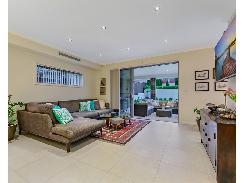 2A Cook Street, Baulkham Hills NSW 2153