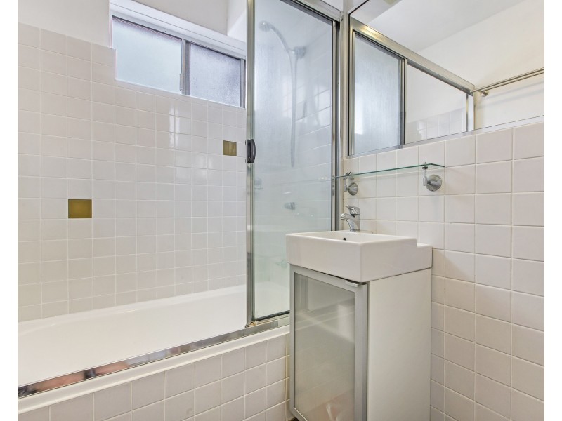 12/28 Meadow Crescent, Meadowbank NSW 2114