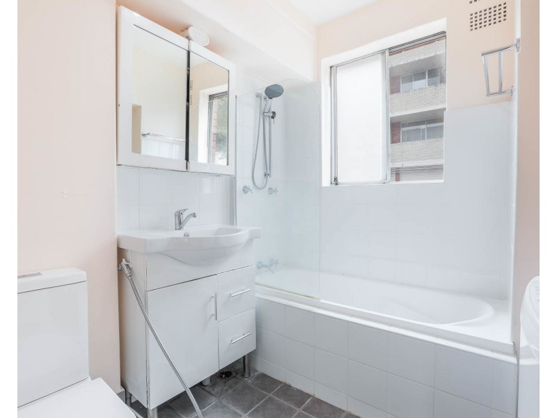 30/21-27 Meadow Crescent, Meadowbank NSW 2114