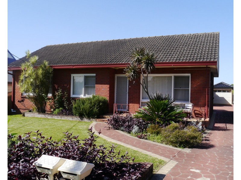 7 Albemarle Street, Dundas NSW 2117