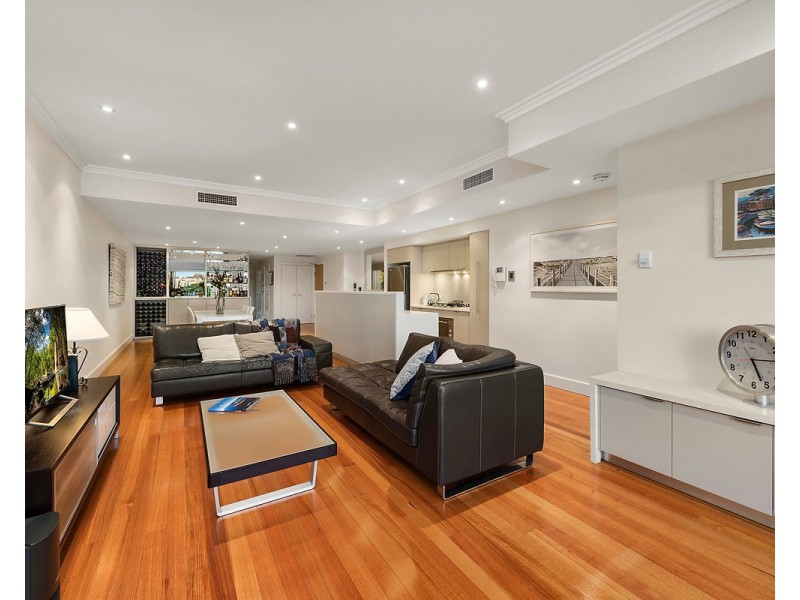 26/2 Bay Drive, Meadowbank NSW 2114