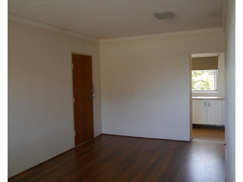 14/9 Meadow Crescent, Meadowbank NSW 2114