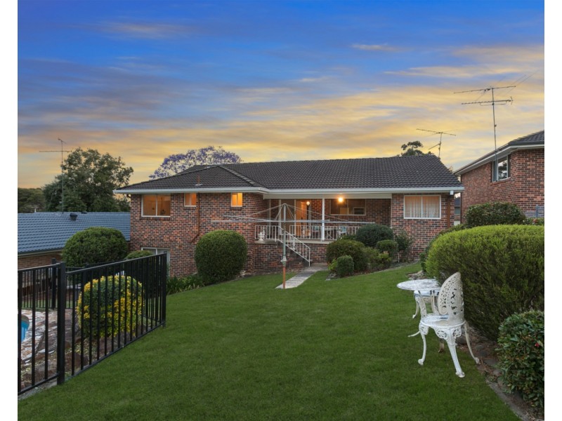 32 Luculia Avenue, Baulkham Hills NSW 2153