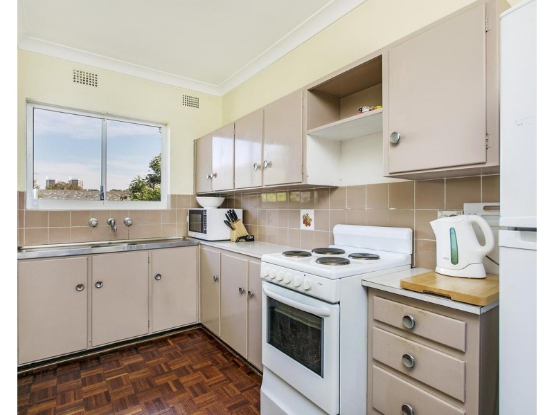 14/8 Bank Street, Meadowbank NSW 2114