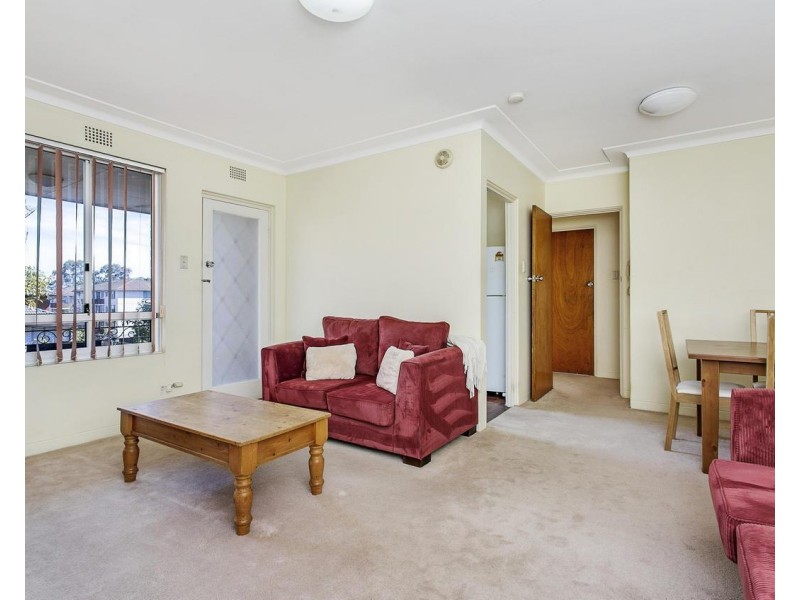 14/8 Bank Street, Meadowbank NSW 2114