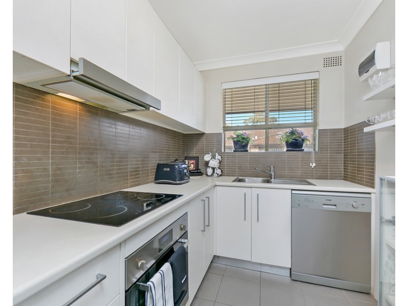 9/22 Meadow Crescent, Meadowbank NSW 2114
